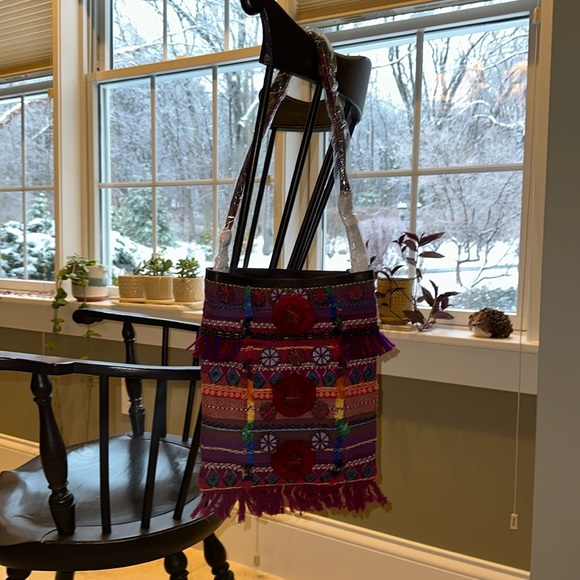 TOMS women’s Crossbody Bag Rainbow Summit Stripe Embellished Boho Tassel Artisan - Picture 6 of 16